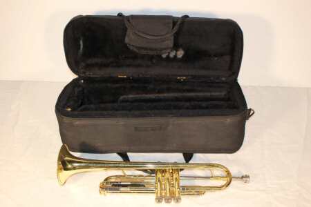 Brass Trumpet "Getzen 300 Series"