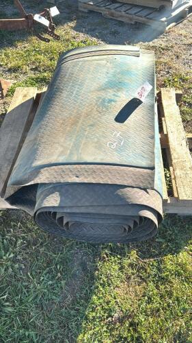 ROLL OF 47IN RUBBER MATTING