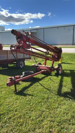 NUHN 10FT X 6IN PTO MANURE PUMP ON TRANSPORT