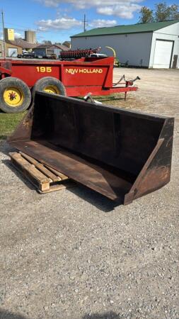 LOAD-TEC 8FT BUCKET