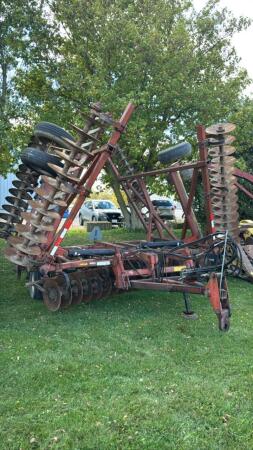 KRAUSE 1969 28FT HYDRAULIC FOLD DISC