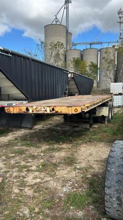 STEEL 25FT TANDEM FLAT DECK TRAILER