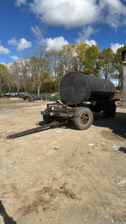 SHOPBILT APPROX 1800 GALLON NURSE TANK