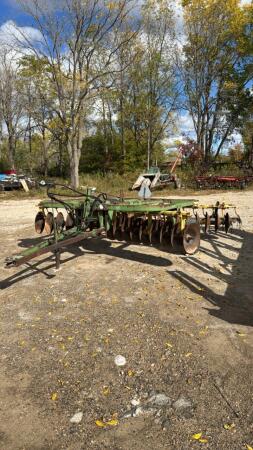 JOHN DEERE 210 14FT DISC WITH TINE HARROWS