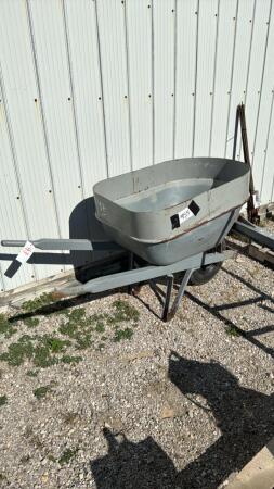WHEELBARROW WITH EXTENSIONS