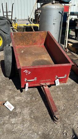 METAL UTILITY TRAILER W/END GATE
