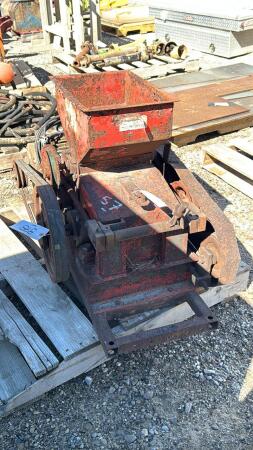 CHAMPION ROLLER MILL W/5HP MOTOR