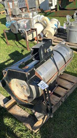 STAINLESS TANK