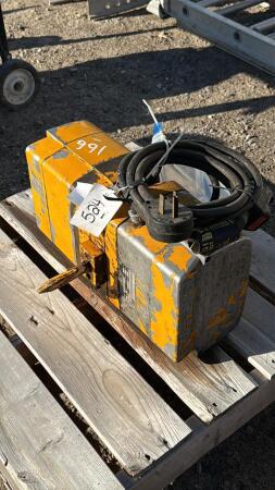 WRIGHT WAY 115/230V 2000LB HOIST