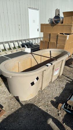 BEHLEN 150GAL POLY WATER TROUGH