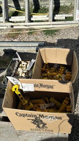(3) BOXES OF ELECTRIC FENCE INSULATORS&STAND OFFS