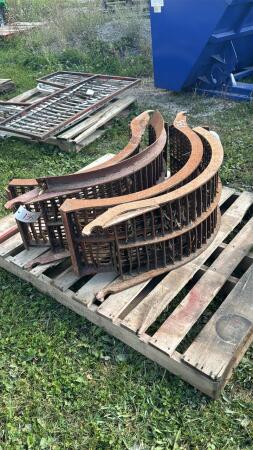 SKID OF CIH 88 SERIES COMBINE CONCAVES