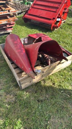CIH 1000 SERIES CORN HEAD PARTS