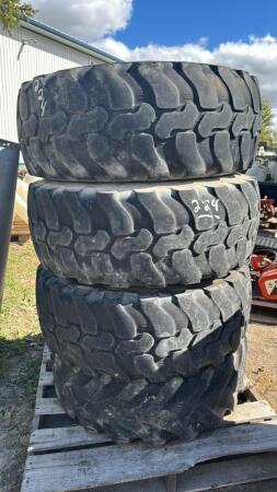 (4) DUNLOP 365/70R18 TIRES ON 8 BOLT RIMS
