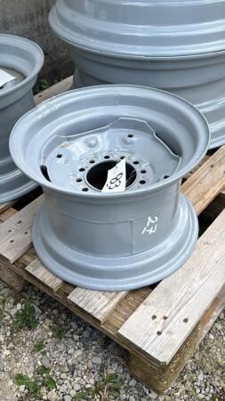 6 BOLT STEEL RIM 10IN X 15IN