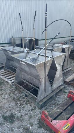 (5) 36IN STAINLESS DBL SIDED WET DRY HOG FEEDERS