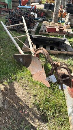 MCCORMICK 121 WALKING PLOW