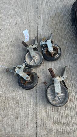 SET OF 4 SCAFFOLD WHEELS W/BRAKES
