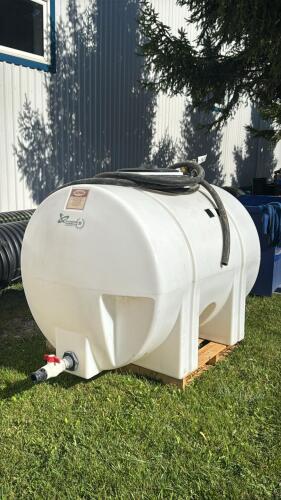 420 GAL POLY TANK WITH HOSES