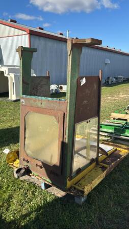 SUN CANOPY FOR JOHN DEERE 1830