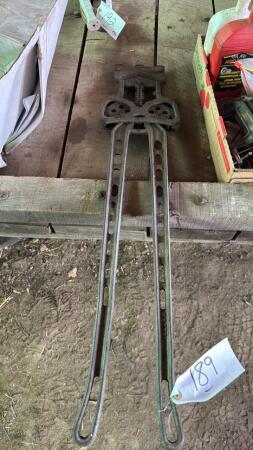 Set of Dehorners