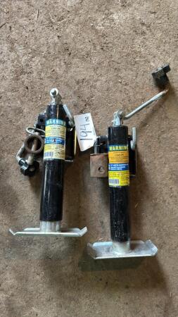 Pair of 2000lb Jacks