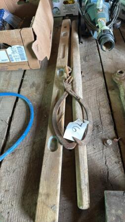 Set of Block Tongs and Wooden Level
