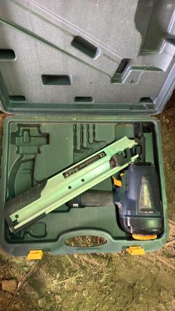 Mastercraft Pneumatic Nail Gun