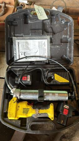 Handy Luber 12V Grease Gun
