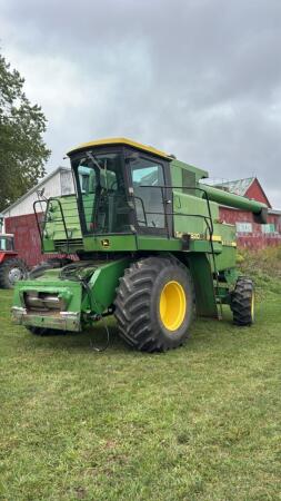 John Deere 6620 PRWD Diesel Combine
