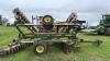 John Deere 220 19ft Disc - 6