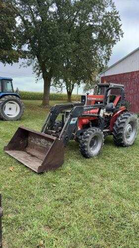 Massey Ferguson 263 MFWD Tractor (See Note)