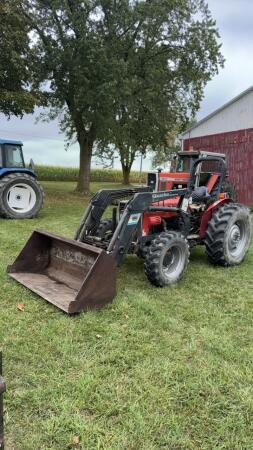 Massey Ferguson 263 MFWD Tractor (See Note)