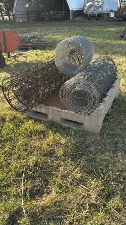Lot of Fencing