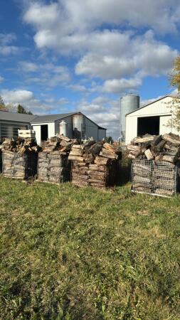 4 Baskets of Firewood