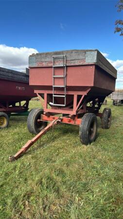 Approx. 350bu Gravity Wagon
