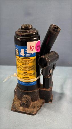 POWER FIST 4 TON HYDRAULIC JACK WITH HANDLE