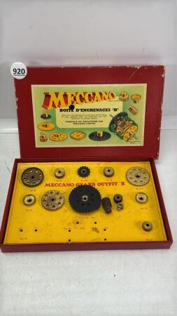 MECCANO GEAR OUTFIT B