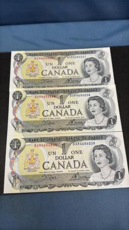 CANADIAN (3) 1973 ONE DOLLAR NOTES IN SEQUENCE