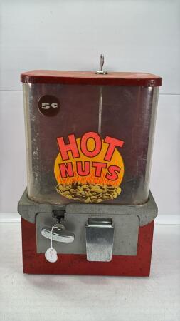 HOT NUTS DISPENSER