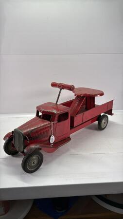 TIN RIDE ON TRUCK