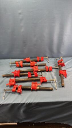(7) 1/2IN PIPE CLAMPS