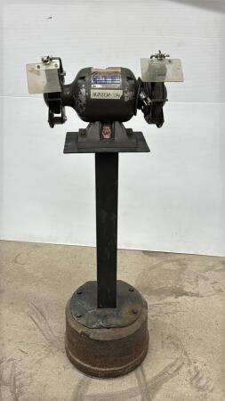 PEDESTAL GRINDER