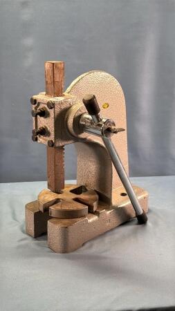 1 TONNE ARBOR PRESS