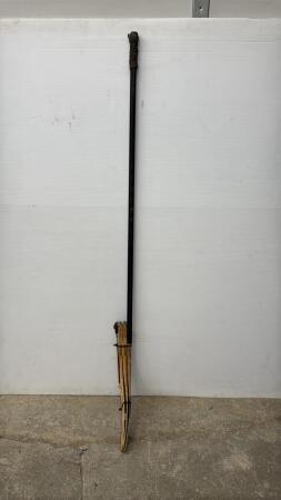 LOUISVILLE GRAPHITE LEFT HAND HOCKEY STICK
