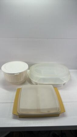 PLASTIC WARE LOT
