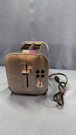 T-FAL 2 SLICE TOASTER