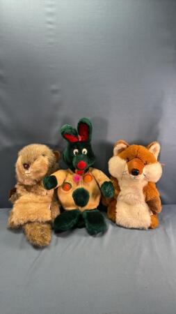 (3) HAND PUPPETS