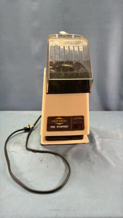 WESTBEND POPCORN POPPER