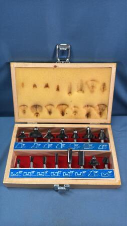 MASTERCRAFT 15PCS 1/4IN SHANK ROUTER BIT SET